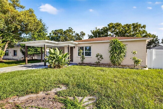 Building Photo - 2229 Casa Vista Dr
