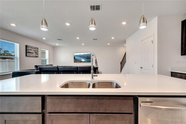 Building Photo - 900 Boca Vista Ct