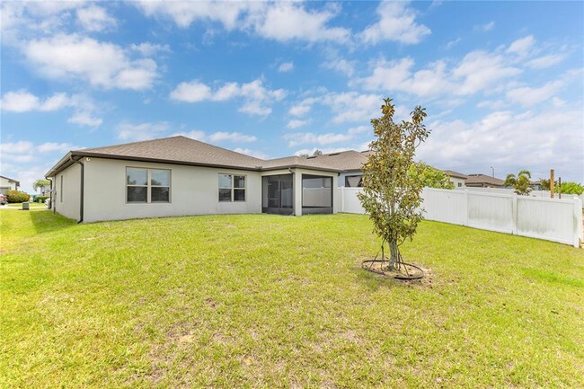 Building Photo - 747 Citrus Isle Dr