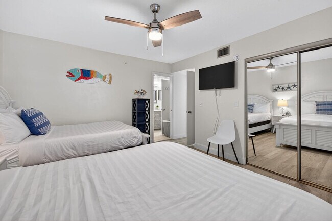 Building Photo - 3859 S Atlantic Ave