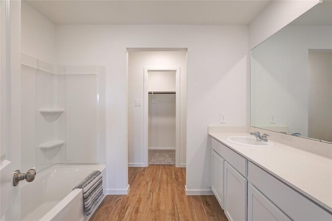 Building Photo - 17914 Becker Lndg Dr