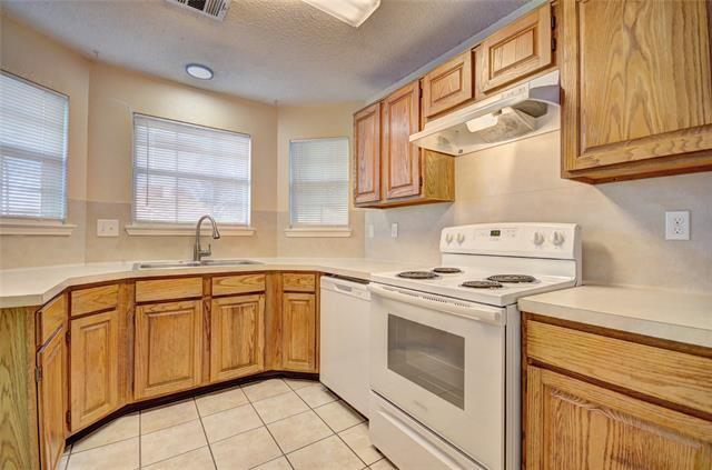 Building Photo - 6751 Silver Sage Dr