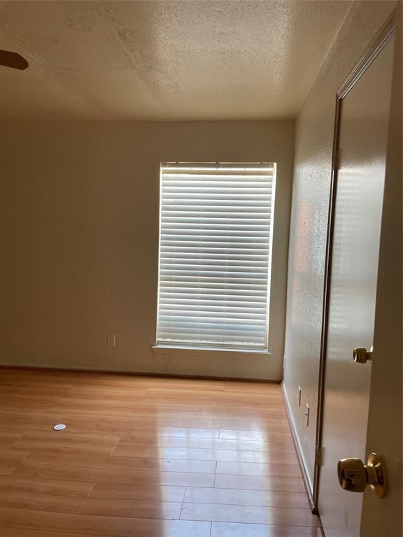 Building Photo - 12500 Sandpiper Dr