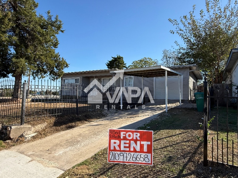 Building Photo - 154 Frances Jean Dr