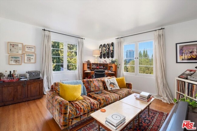 Building Photo - 3479 Oak Glen Dr