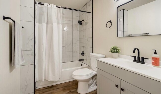 Building Photo - 2430 Palmer Park Blvd