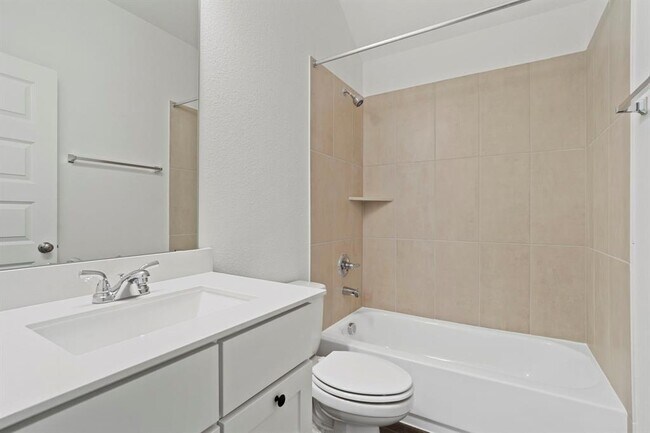 Building Photo - 16323 Rock Hollow Bend Ln