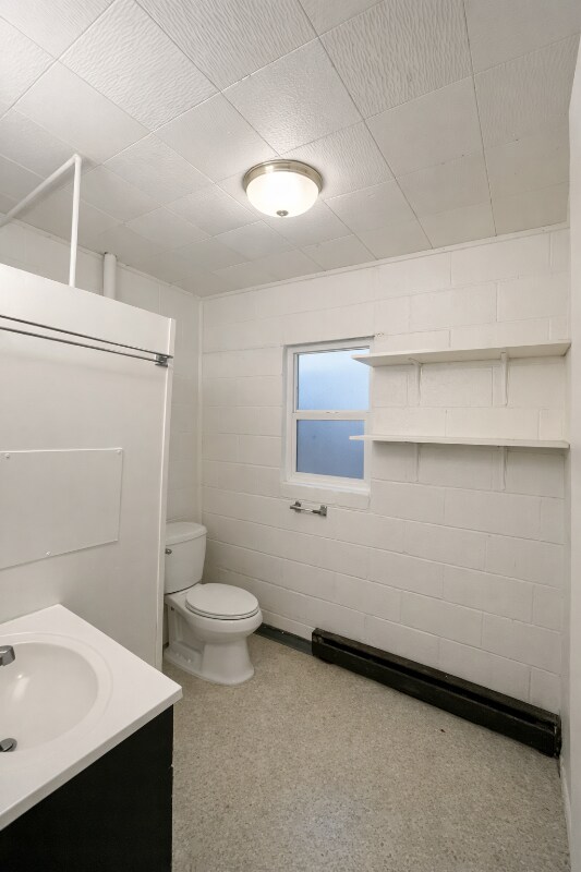 Building Photo - 16031 Rd 10.7 NW