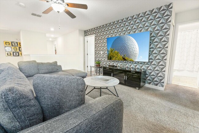 Building Photo - 1411 Rolling Fairway Dr