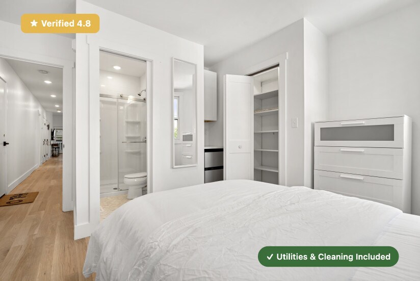 Building Photo - Furnished Bedroom with Private Bath in South Boston