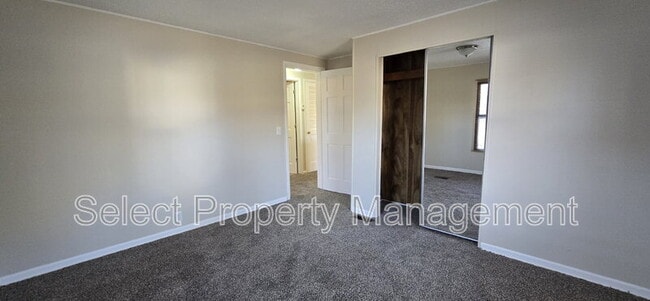 Building Photo - 3013 Prairie Grove Dr