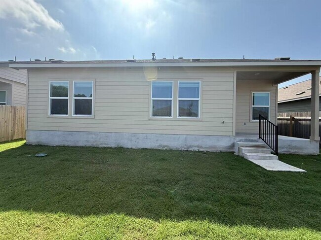 Building Photo - 10500 Steinbeck Dr