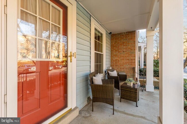 Building Photo - 2038 Derby Ridge Ln