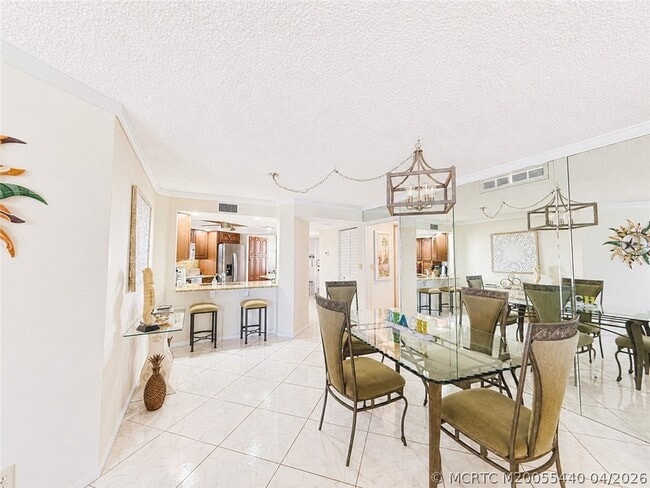 Building Photo - 9500 S Ocean Dr