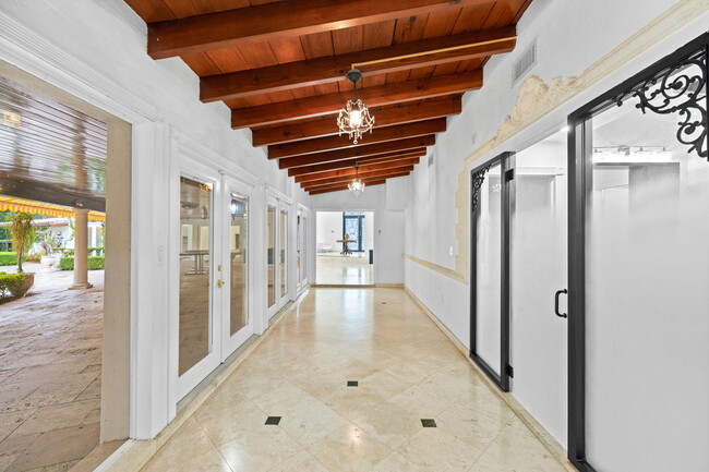 Building Photo - 12300 Old Cutler Rd