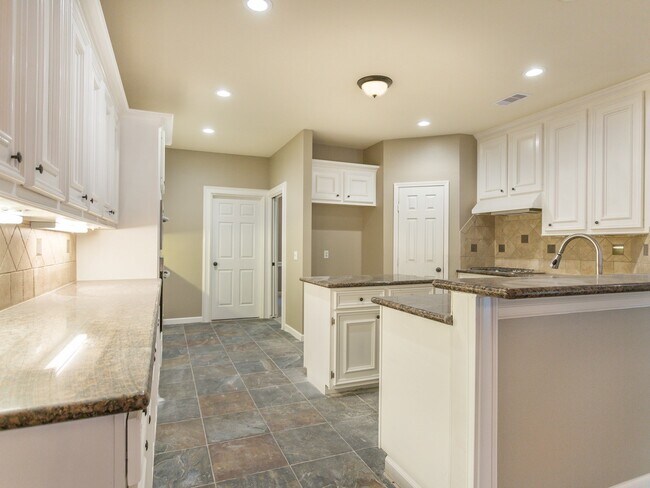 Building Photo - 11519 Aspenway Dr