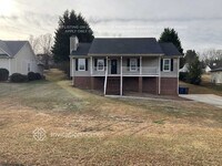 Building Photo - 3868 Crusade Dr