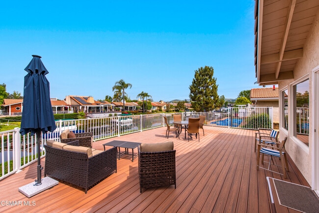 Building Photo - 2379 Leeward Cir