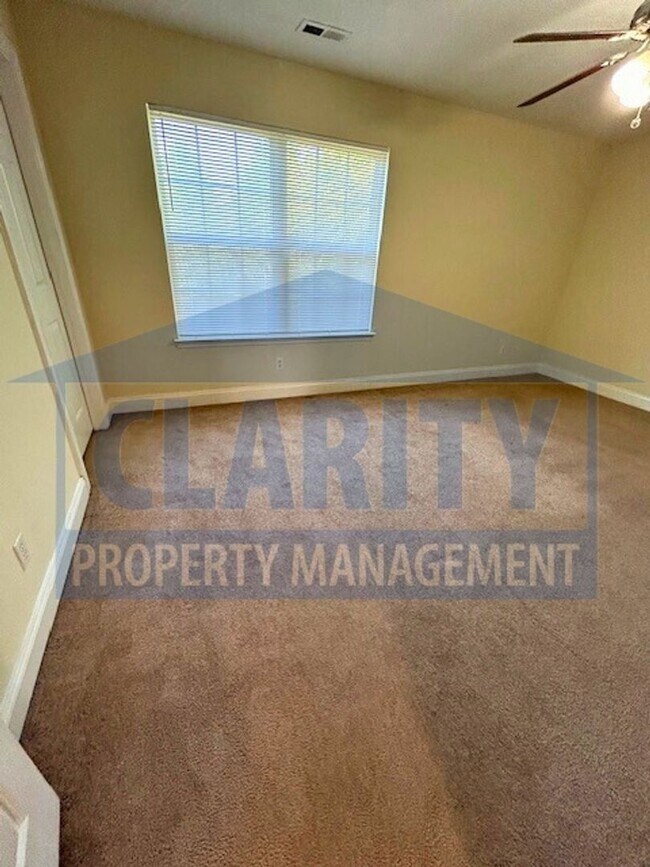 Building Photo - 2209 Old Harrison Pike NW