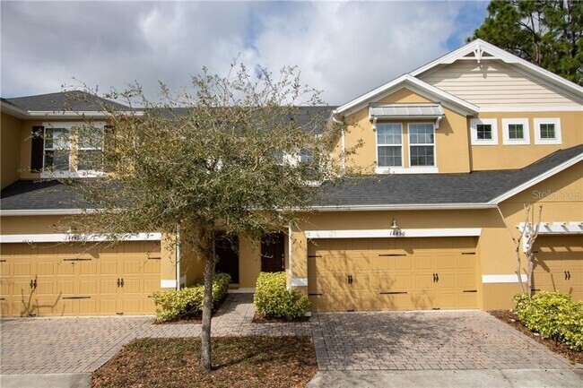Building Photo - 14450 Desert Haven St