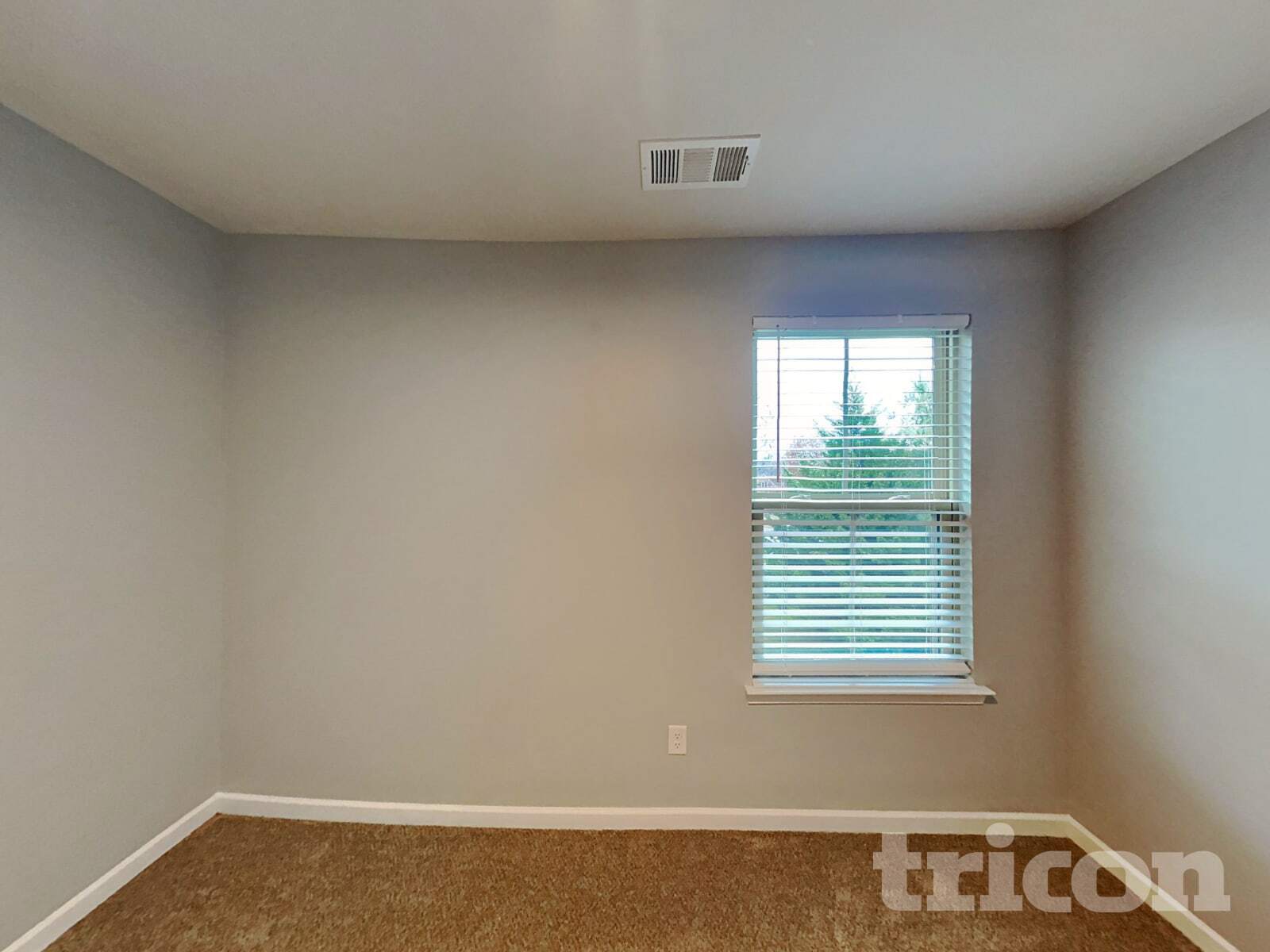 Building Photo - 306 Heroit Ct