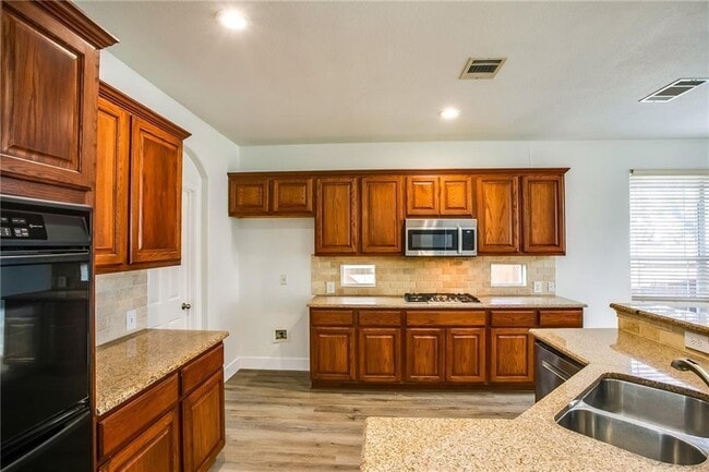 Building Photo - 3748 Turetella Dr