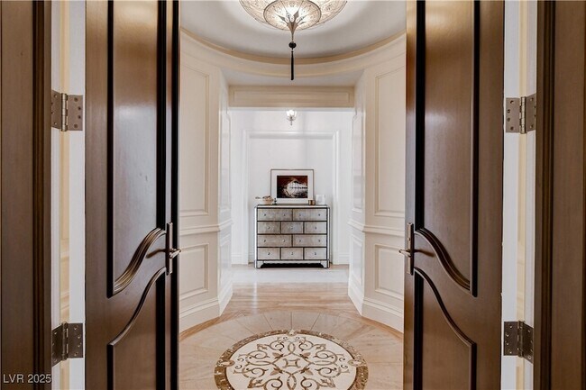 Building Photo - 11 Sable Ridge Ct