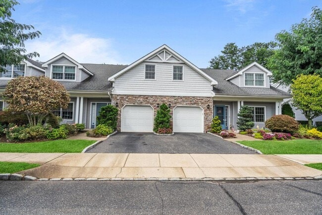 Building Photo - 144 Pond View Dr