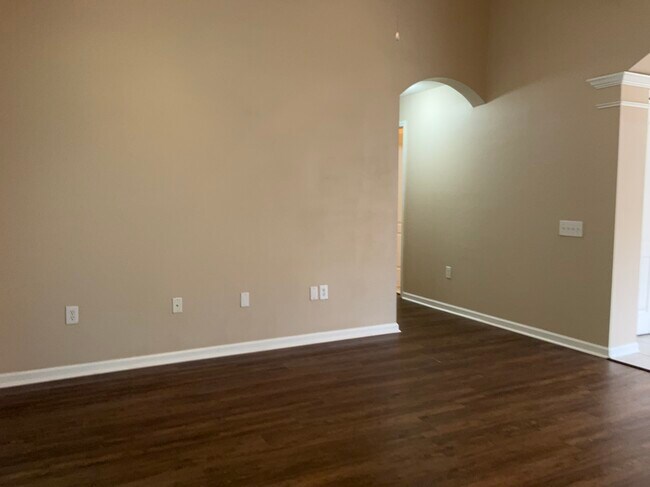 Building Photo - 5243 Algerine Pl