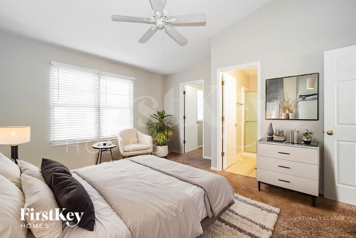 Building Photo - 5269 Paul Revere Rd