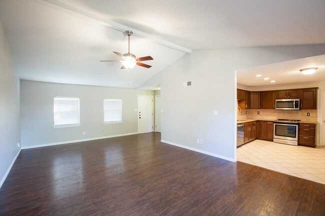 Building Photo - 5713 Baker Dr