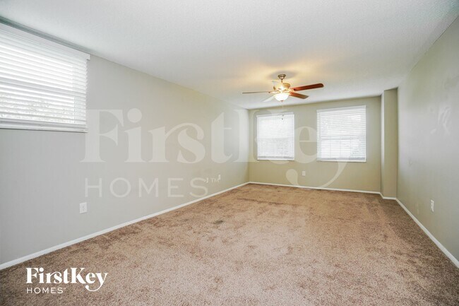 Building Photo - 12111 Peppermill Ln