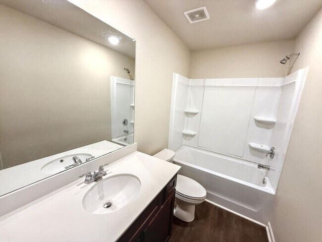 Building Photo - 6296 Rainbow Row