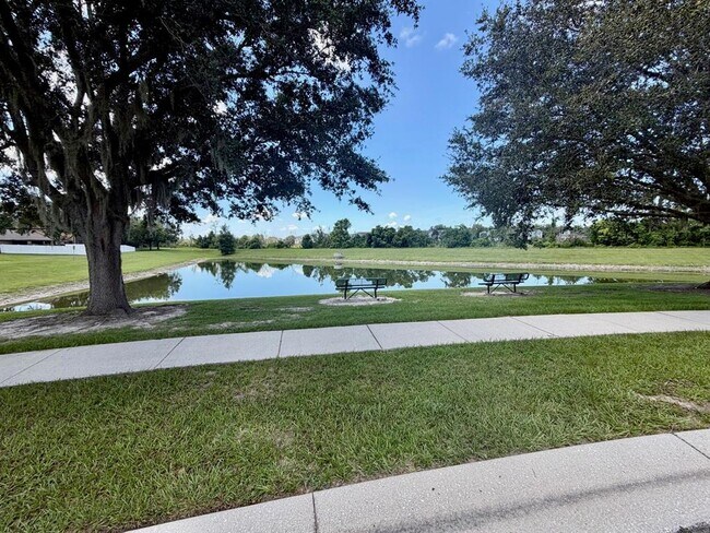 Building Photo - 1106 Natural Oaks Dr