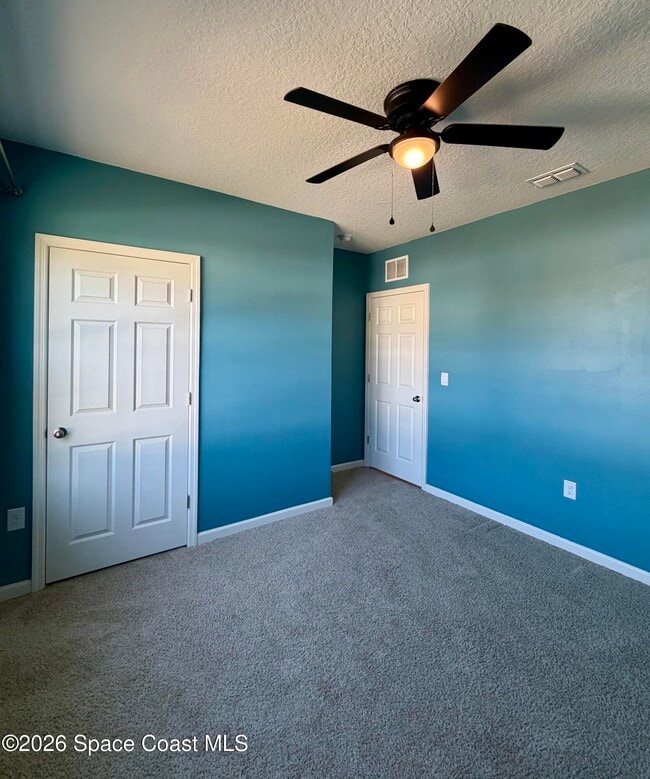 Building Photo - 282 Heritage St SW