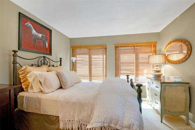 Building Photo - 208 Harris Rd