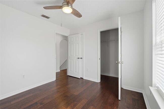 Building Photo - 4140 Stonefield Dr