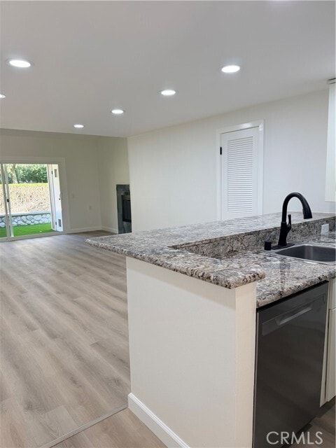 Building Photo - 23551 Ave La Caza