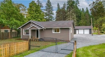 Building Photo - 14618 Kapowsin Hwy E