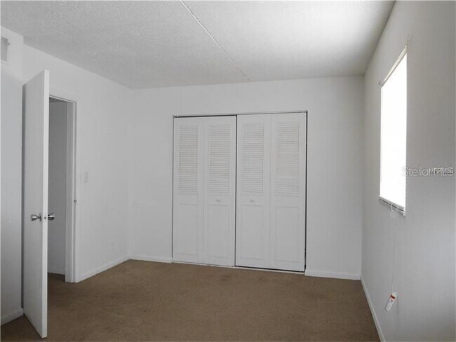 Building Photo - 302 S Spring Garden Ave