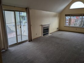 Building Photo - 4540 45th Ave SW