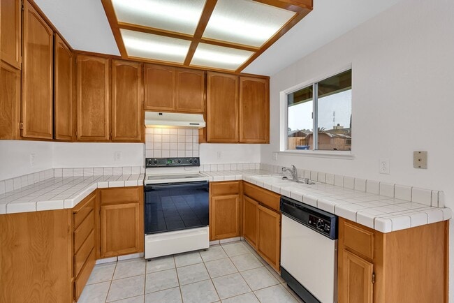 Building Photo - 101 Citrus Ave