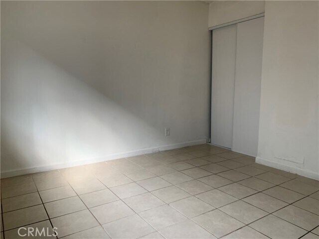 Building Photo - 3411 W Orange Ave