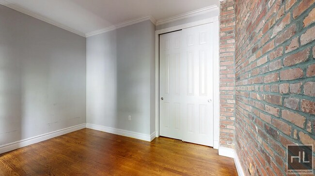 Building Photo - East 13th Street