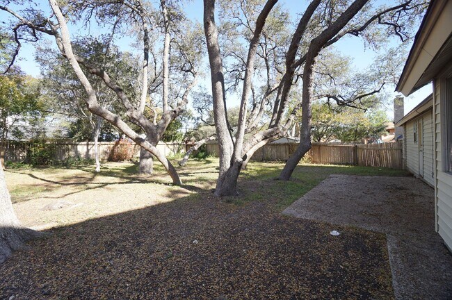 Building Photo - 11615 Sandman Dr