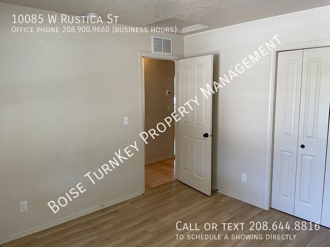 Building Photo - 10085 W Rustica St