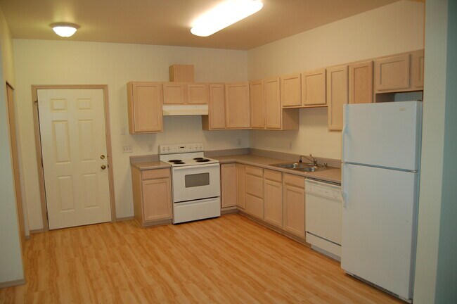 Building Photo - South Haven Apts