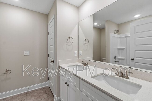 Building Photo - 557 Yuma Ln