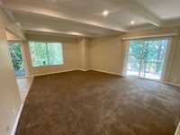 Building Photo - 2 Bed 2 Bath, LARGE Creek Side Apartment N...