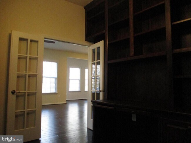 Building Photo - 7303A Hayfield Rd